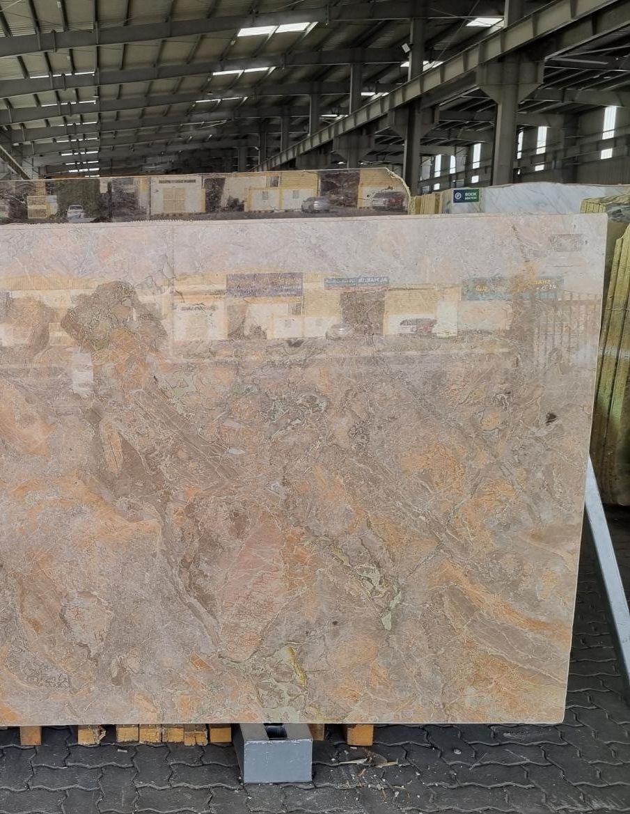 Breccia Oniciata