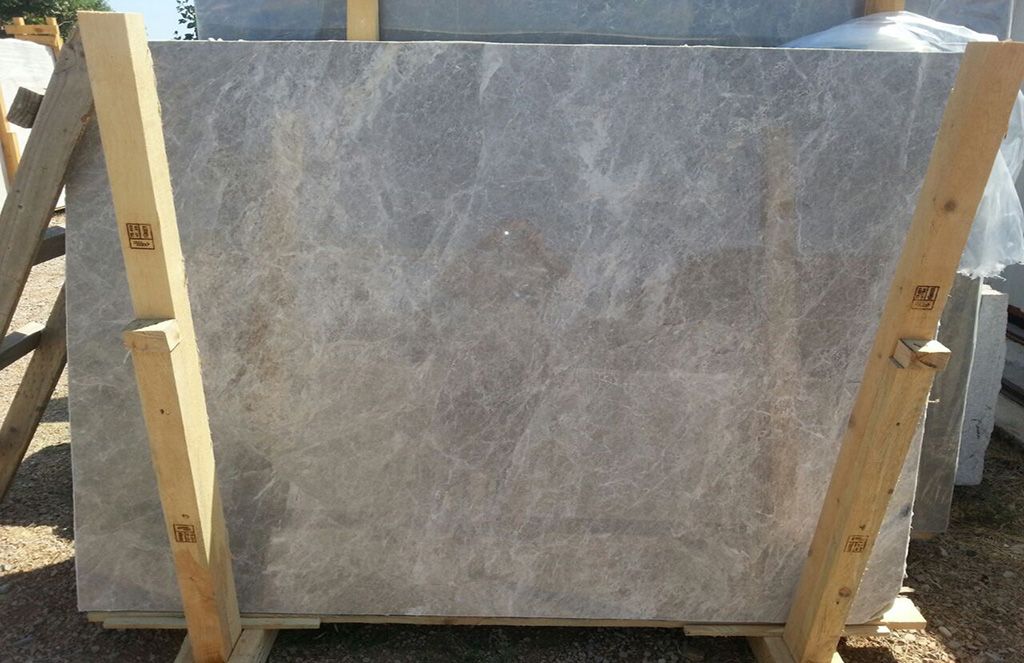 Emperador Grey