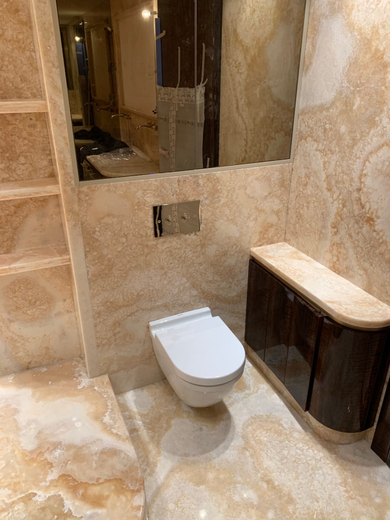 Bagno in Onice Miele - dettaglio 5
